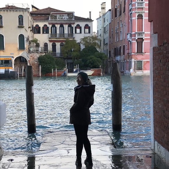 Meet your Posher, Lindsay - Picture 8 of 9